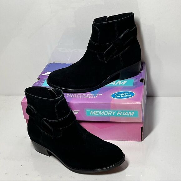 Skechers Westernville Water-Repellent Suede Ankle Boots - Picture 5 of 7